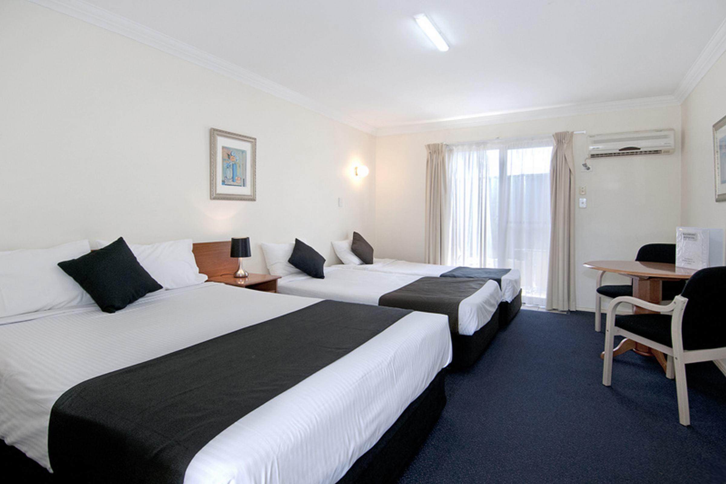 Econo Lodge Waterford Loganlea Exterior foto